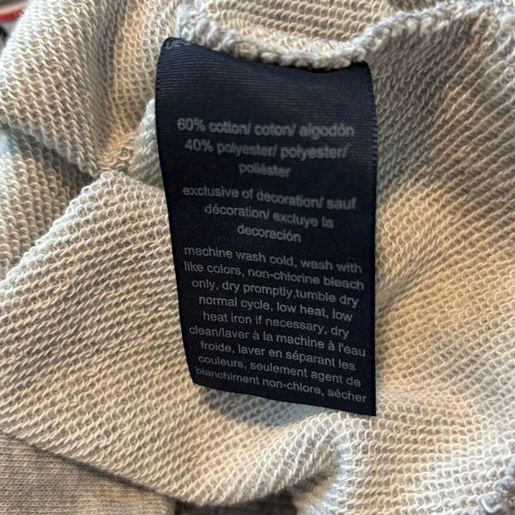 EUC Tommy Hilfiger Cropped Sweatshirt - Gray - Large - Picture 5 of 5